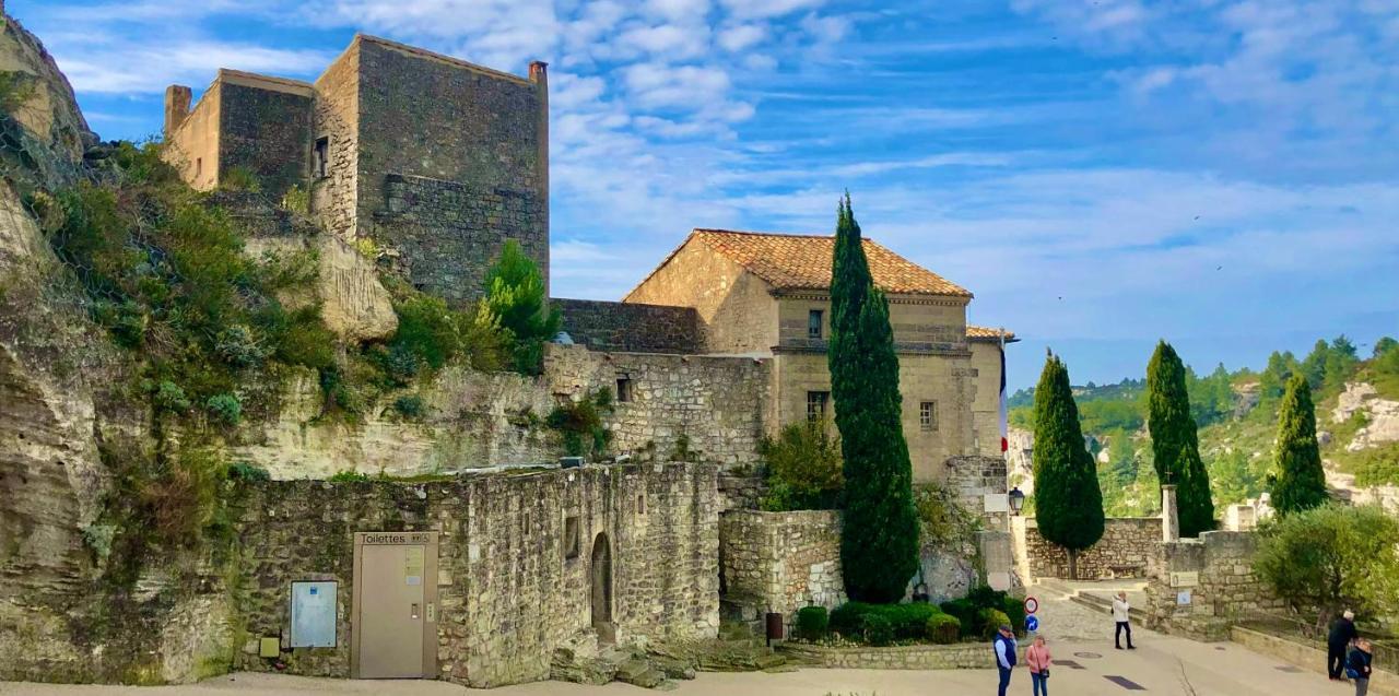 Lou Meinado Bed and Breakfast Saint-Martin-de-Crau Exterior foto